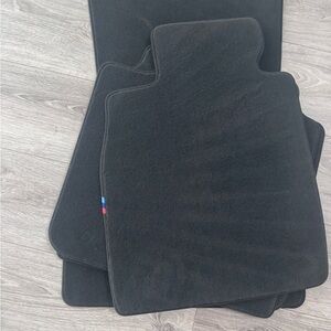100% authentic BMW 760 2023 mat set of 4